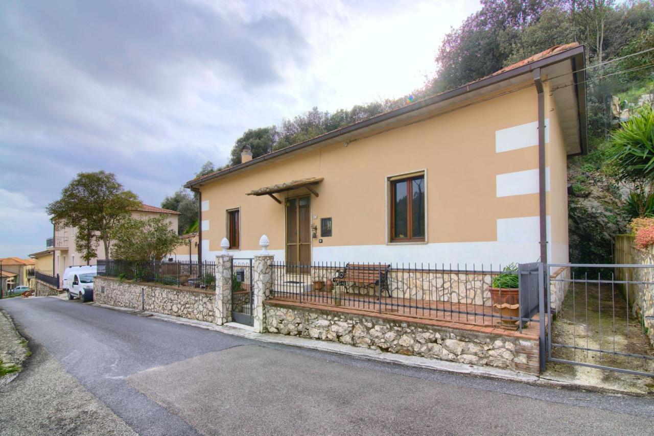 Villa Scappo In Umbria, Il Tuo Nido Fornole Esterno foto